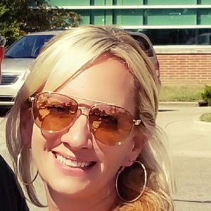 Meet your Posher, Heather