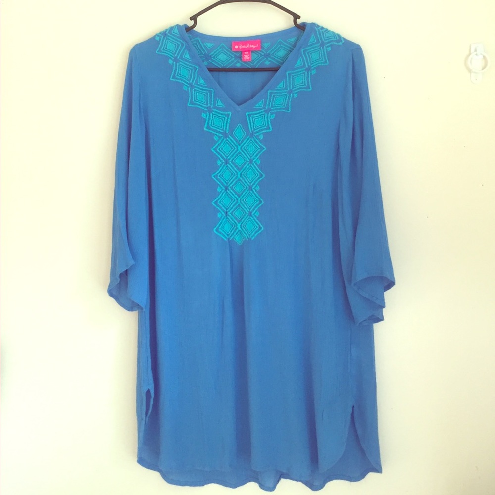 Lilly Pulitzer blue quarter-sleeve tunic size M