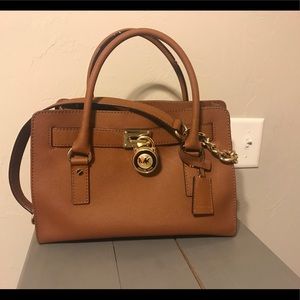 Michael kors hamilton medium