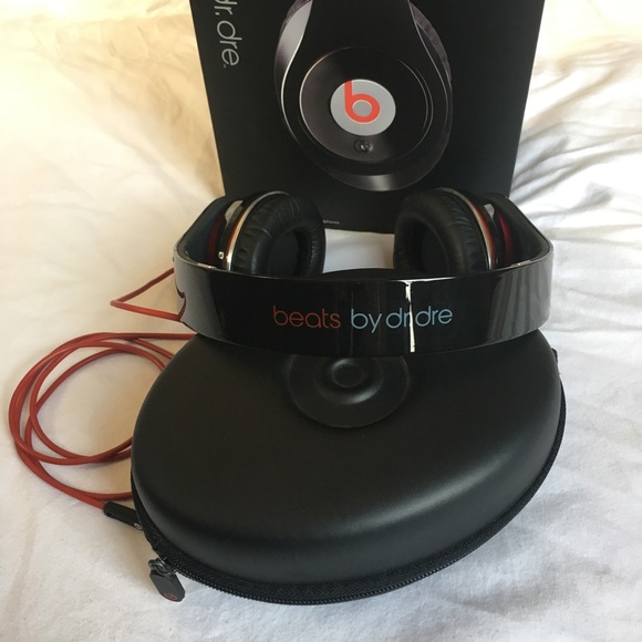 Studio Beats by Dr. Dre - Picture 8 of 8