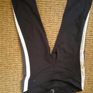 Gapfit Maternity Capris