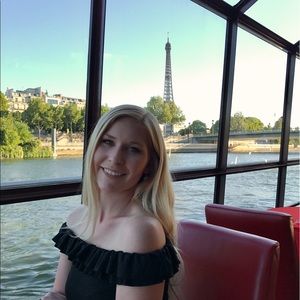 Meet your Posher, Alex