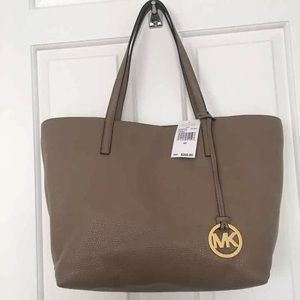 Michael Kors "Izzy" Leather Tote