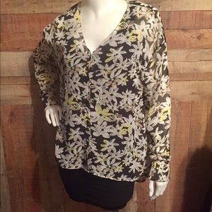 philosophy Sheer floral Top sz L NWT