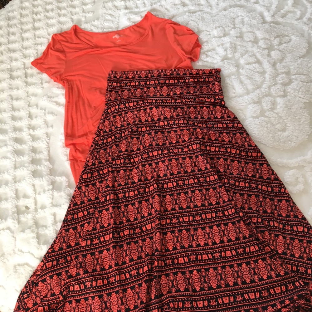 NWOT Lularoe Small Azure Skirt w coordinating Top