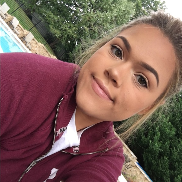 Meet your posher, Chelsea ! - Picture 1 of 7