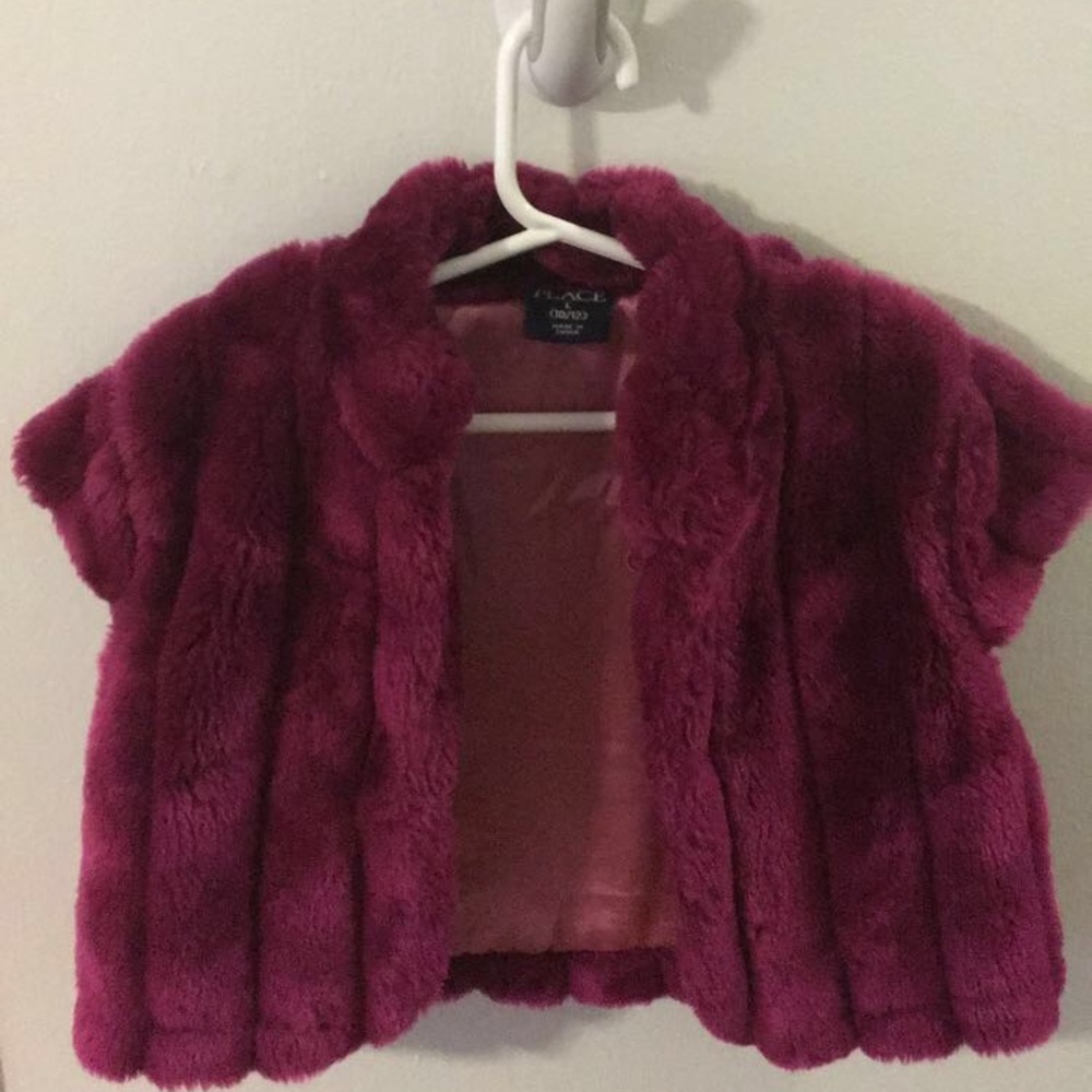 The Children's Place Burgundy Faux Fur Vest L