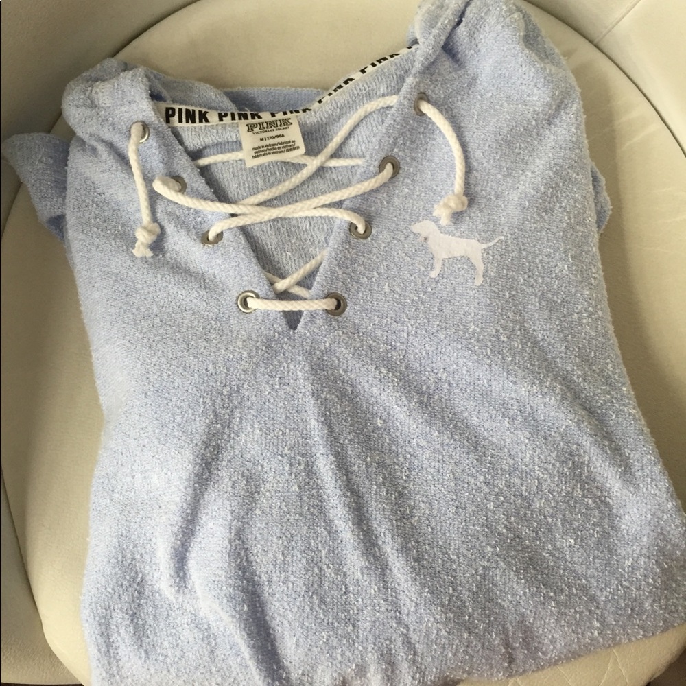 BNWT VS PINK Hoodie✨