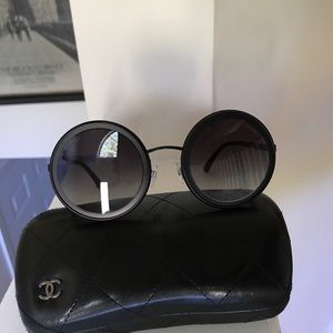 ( Chanel ) Round Sunglass.