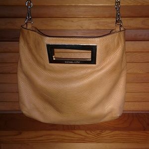 Large Michael Kors Crossbody EUC
