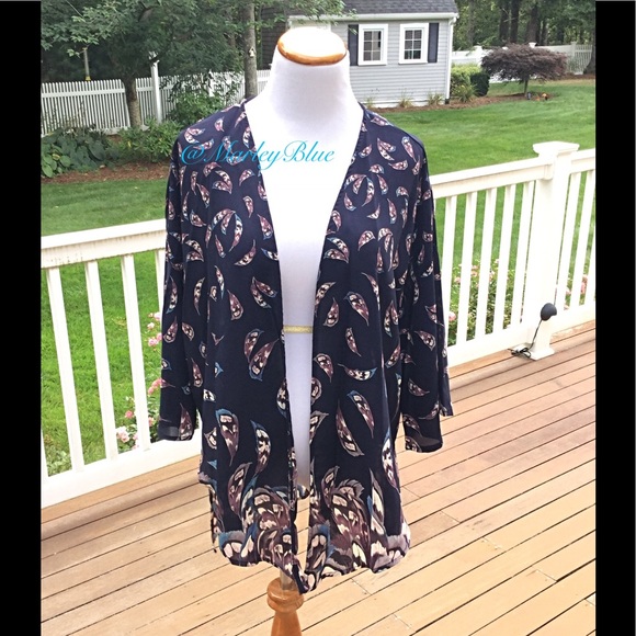 Buy2 Get 1 FREE!!⭐️ LAST ONE!! Navy Blue Kimono🇺🇸Size Small - Picture 3 of 5