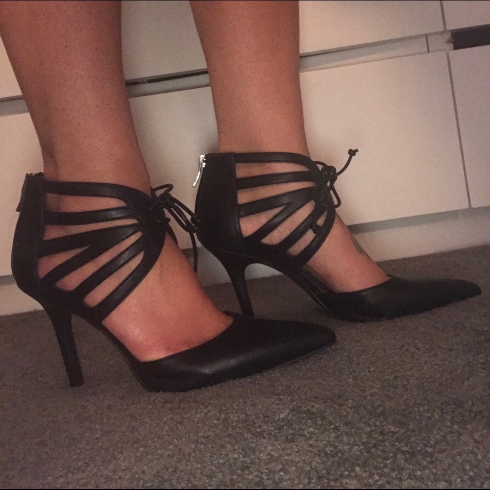 BCBG Black Delphina 9M