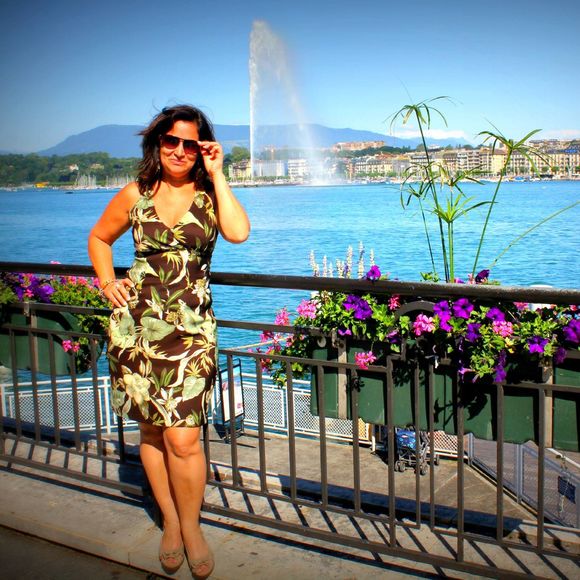 Meet your Posher, Sandra - Picture 1 of 1