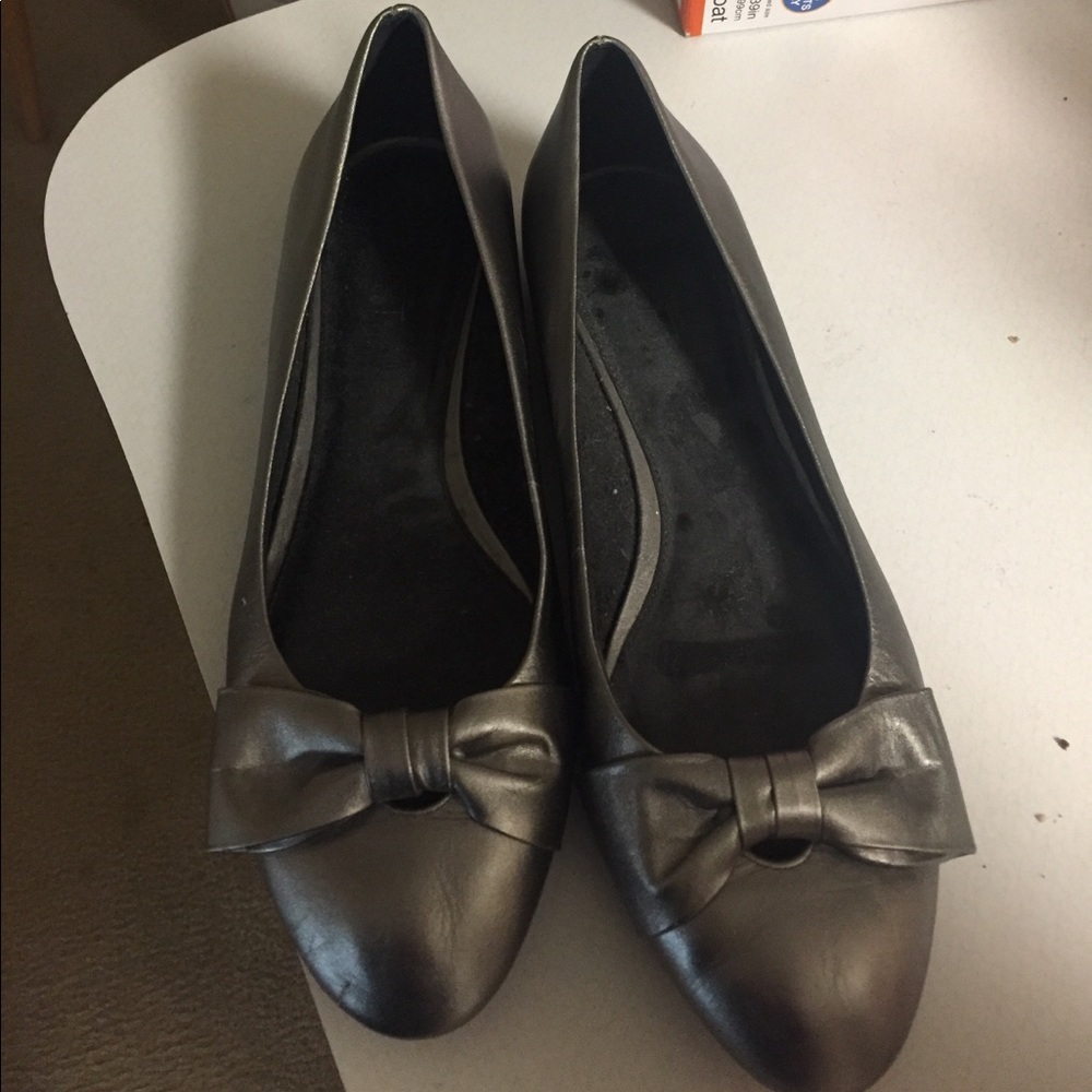 Silver loft shoes