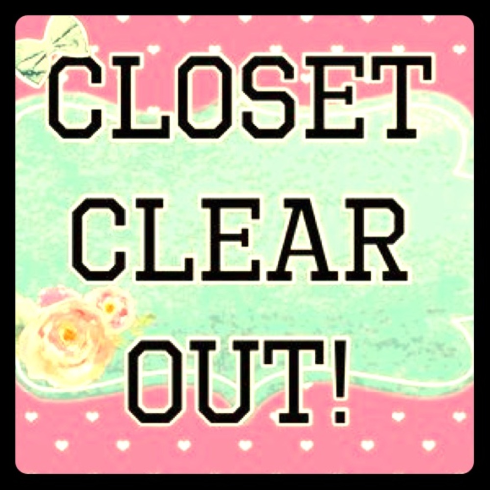 🎉💥Closet clear out !BIG DISCOUNTS💥🎉