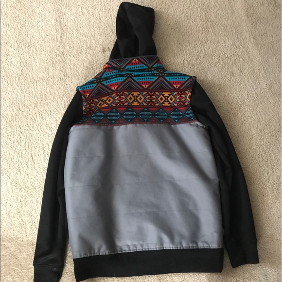 Tribal pattern Jacket - Picture 3 of 4