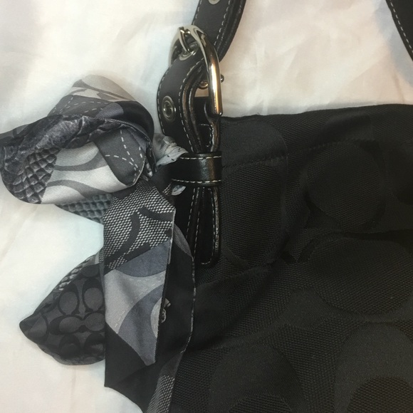 Coach black bag and wallet - Picture 6 of 8