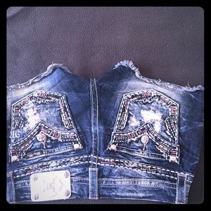 Miss Me Shorts size 27