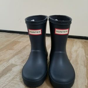 Hunter Boots Navy sz 6/7