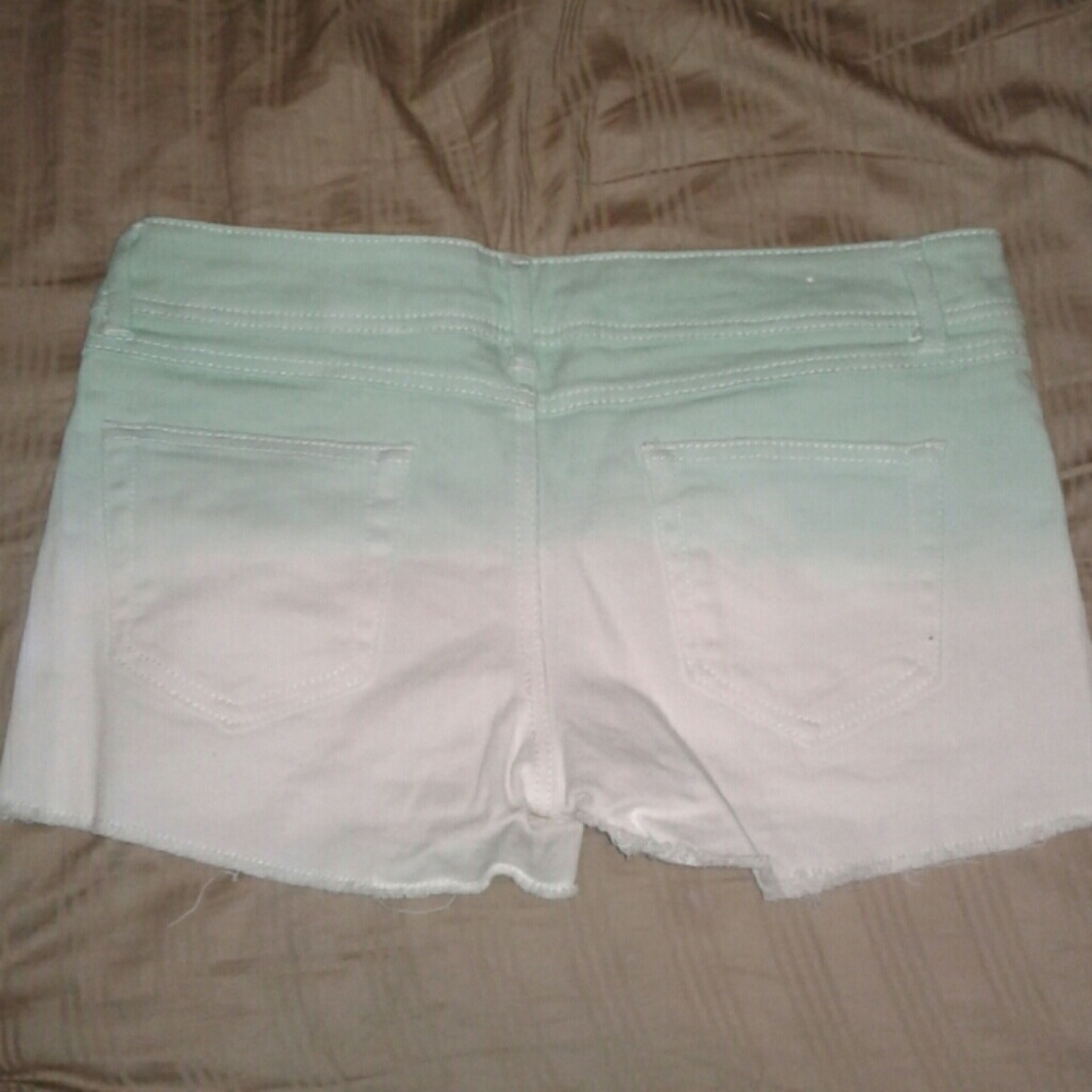 Rue 21 Shorts - Picture 2 of 2