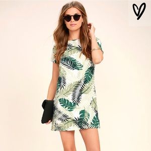 Lulu's Tropical Print T-shirt Dress
