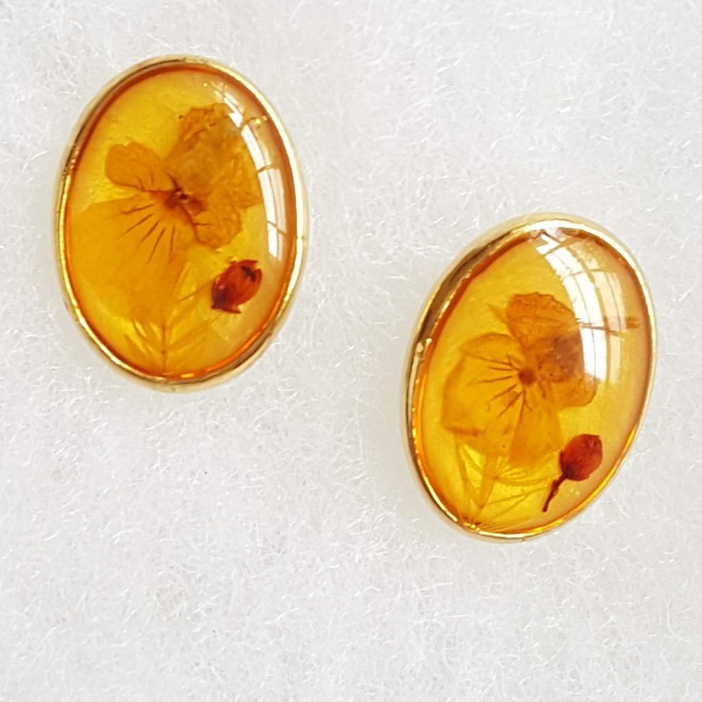 Delicate, Real Flowers, French Pressed in Resin