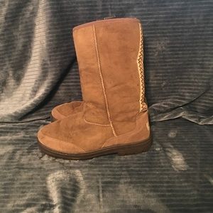 Tall Ugg boots light brown