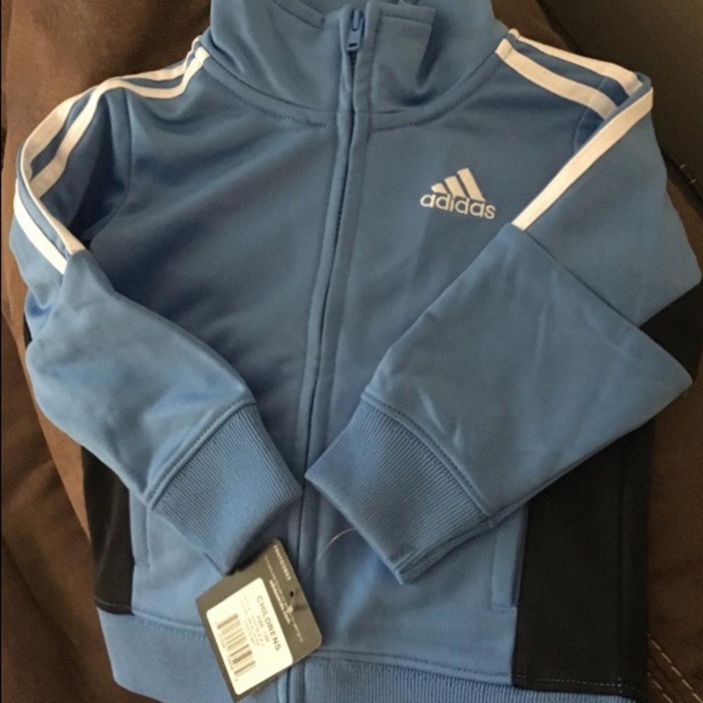 Adidas track jacket! NEW(12mo)