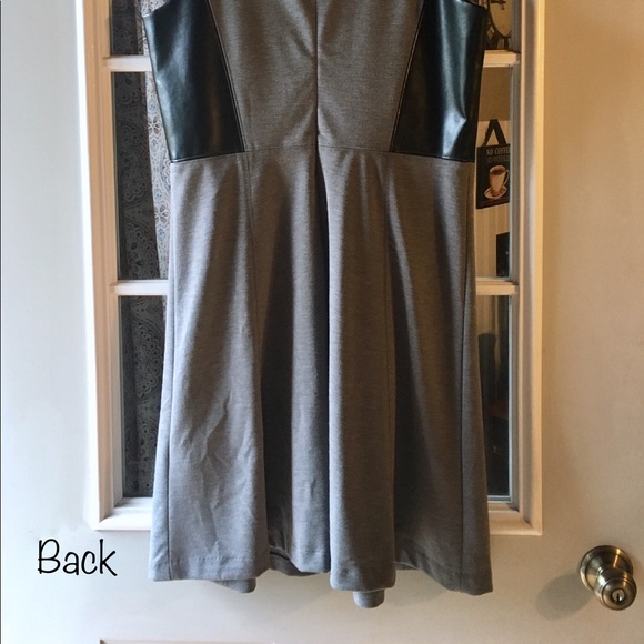 Banana Republic dress - Picture 2 of 4