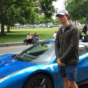 Meet your Posher, Luke