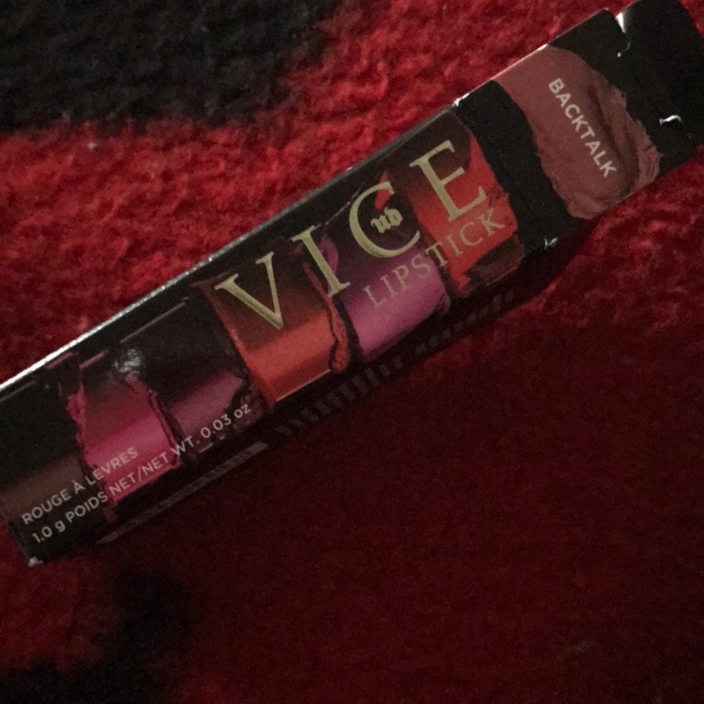 Urban decay vice lipstick in backtalk 0.03oz