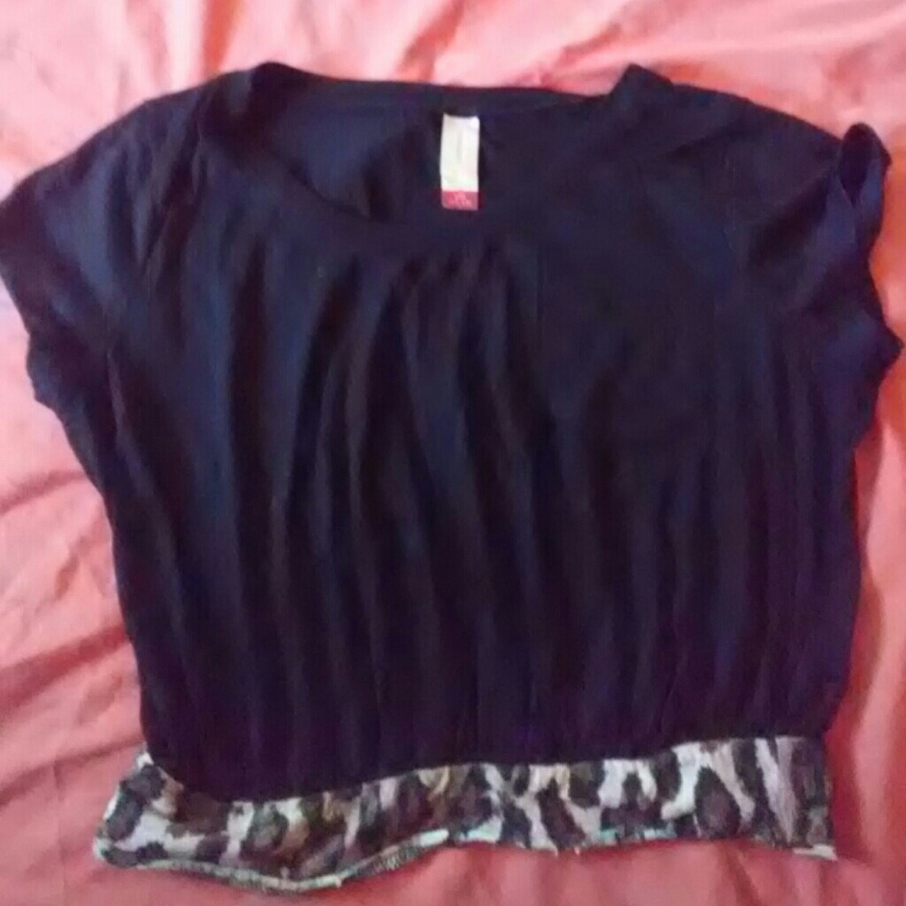 Girlz black half shirt