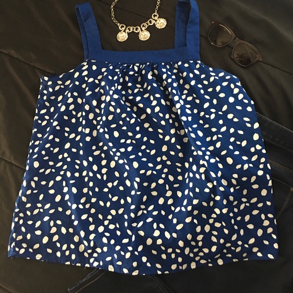 Blouse top with polka dots - Picture 2 of 3