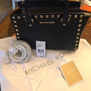 New Michael Kors Navy Selma Stud Satchel