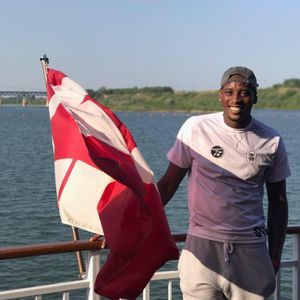 Meet your Posher, Chris