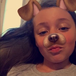 Meet your Posher, Riley