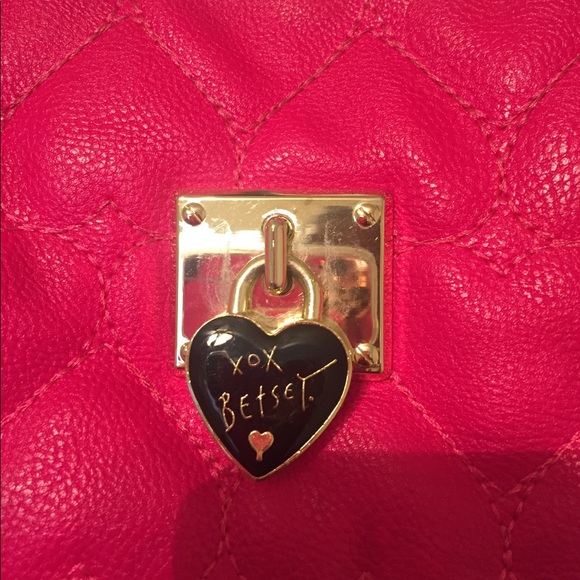 Betsey Johnson - Picture 2 of 5