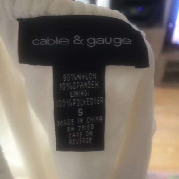 Cable & Gauge multi way lacy top - Picture 6 of 6