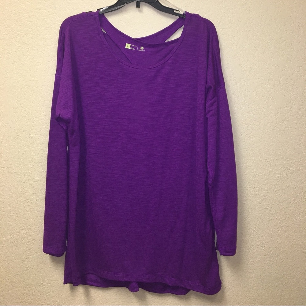 Xersion Activewea Relaxed Fit.