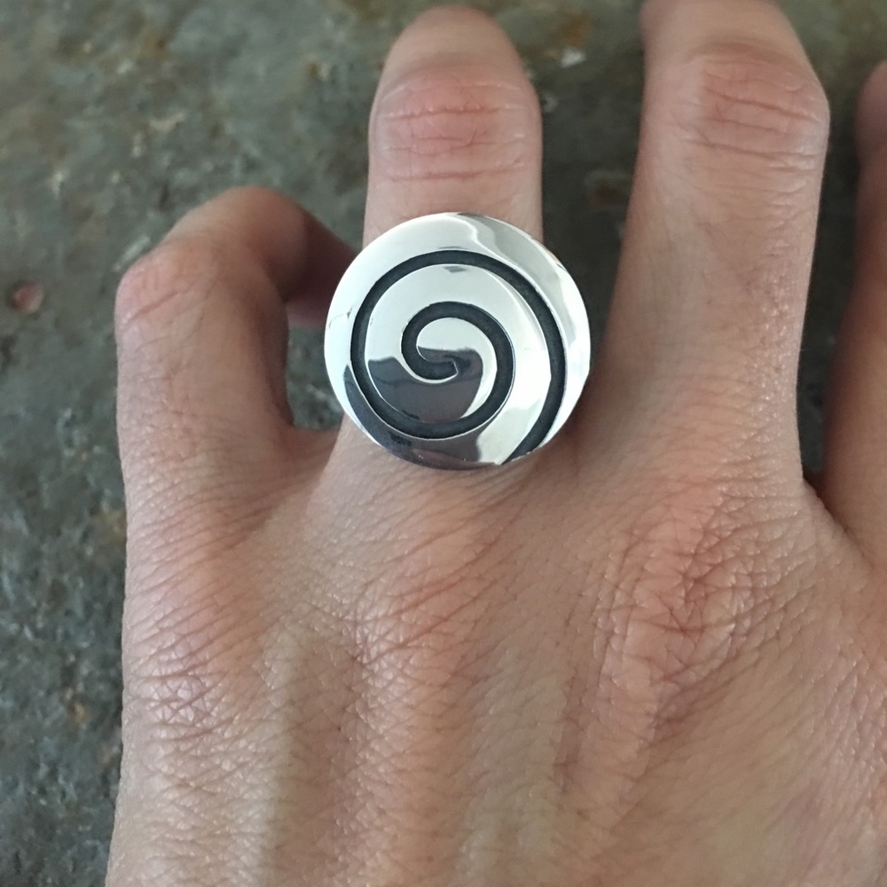 Adjustable Ring - image 1