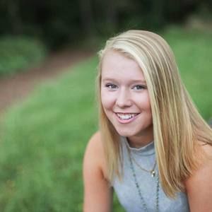 Meet your Posher, Abby