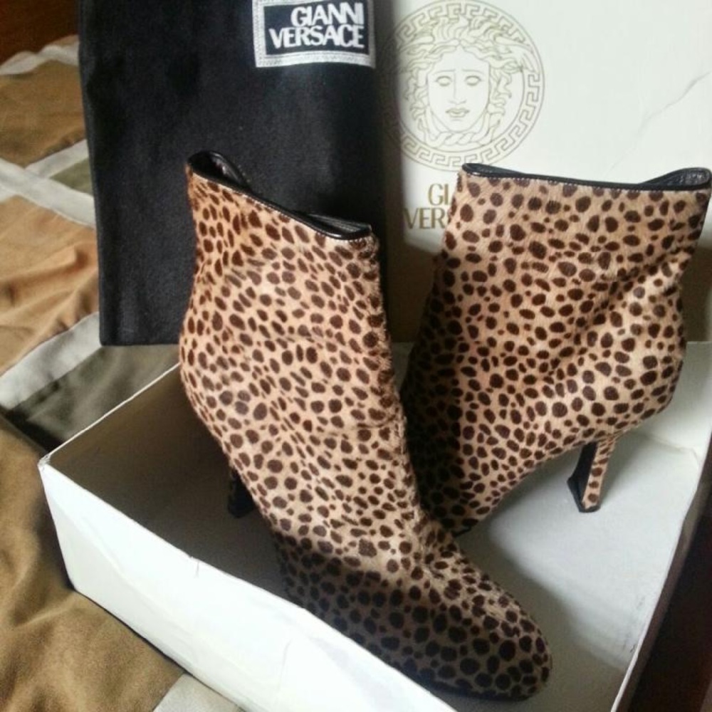 Authentic Gianni Versace Cheetah skin boots 9.5
