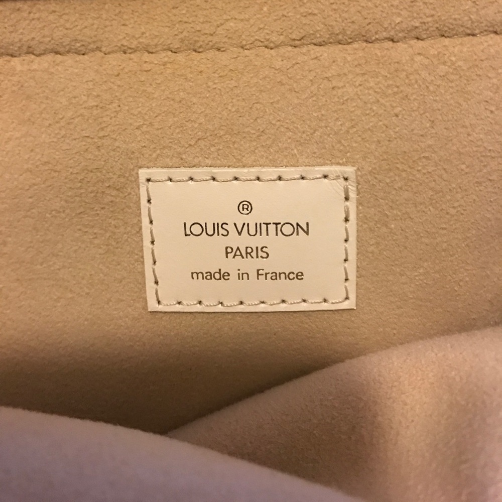 Louis Vuitton Trapeze GM - Picture 5 of 8