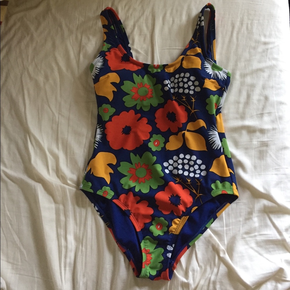 FLORAL 🌸ONE PIECE