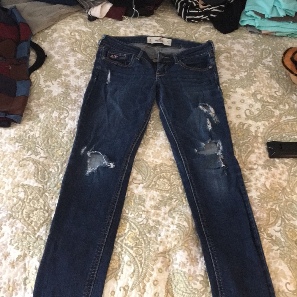 Hollister skinny ripped jeans