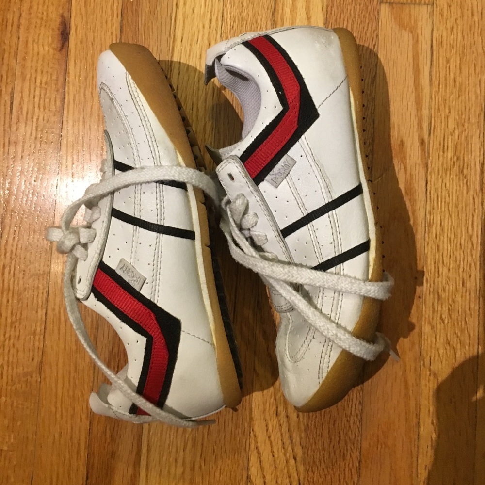 Pony Chevron casual sneakers
