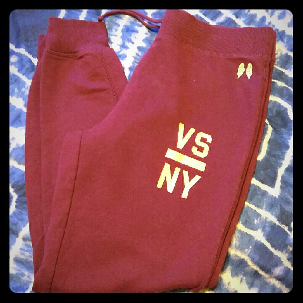 Victoria's Secret sz Sm maroon full length sweats