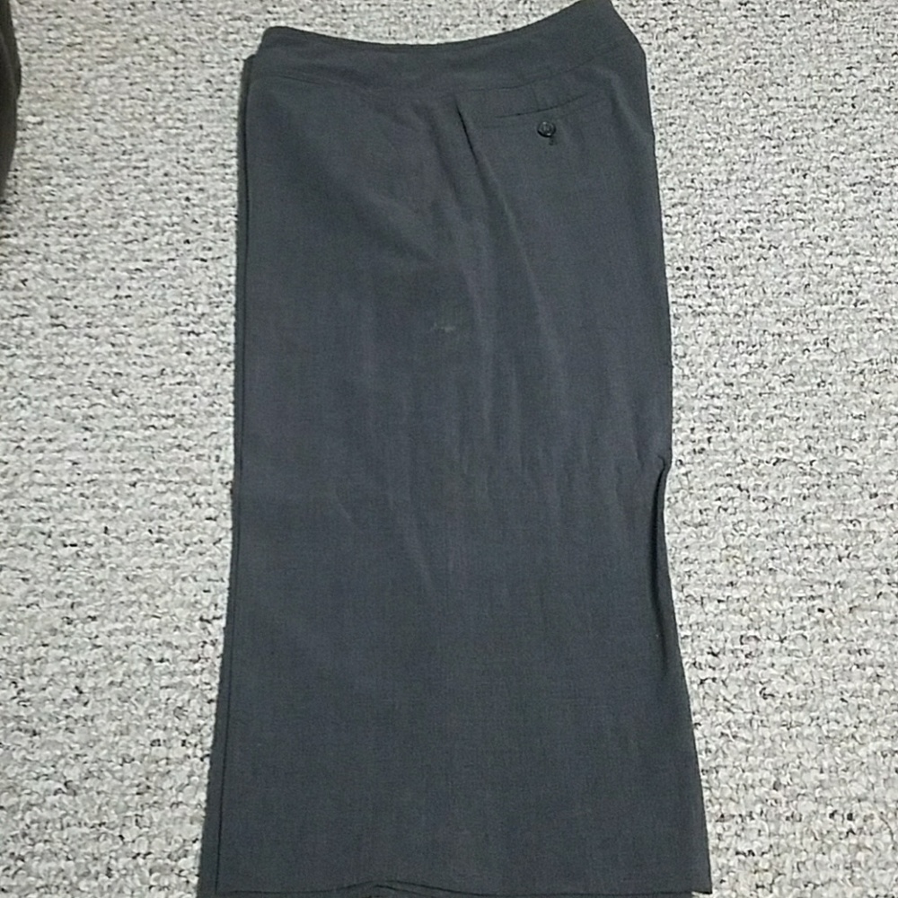Apt. 9 stretch capris