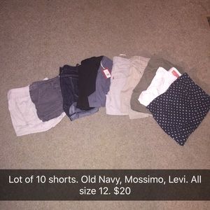 Lot of 10 shorts. Levi, Old Navy, Mossimo