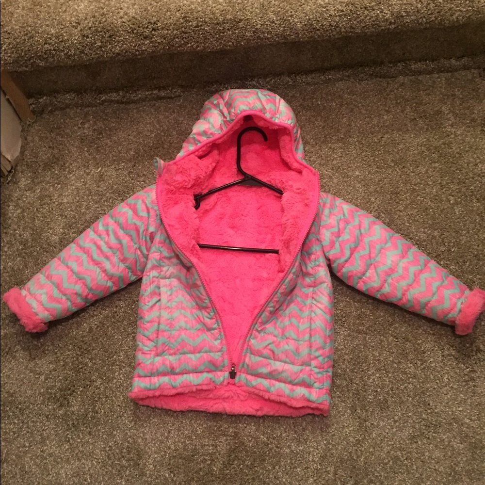 North face 3t Girls Winter Reversible coat.